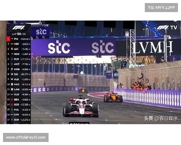 皮亚斯特里获亚军，车手积分榜位列年度第三